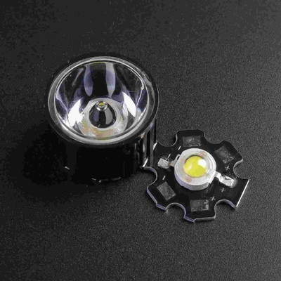 購入 導かれた反射器レンズ、導かれた照明のための単一30x60degree LEDの光学レンズ オンライン製造