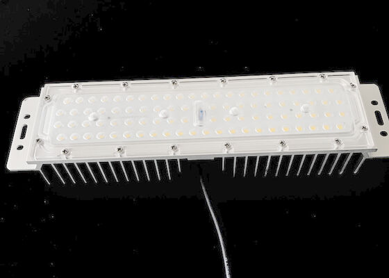購入 84LED 60程度SMD3030 LEDの街灯の部品140lm/w オンライン製造