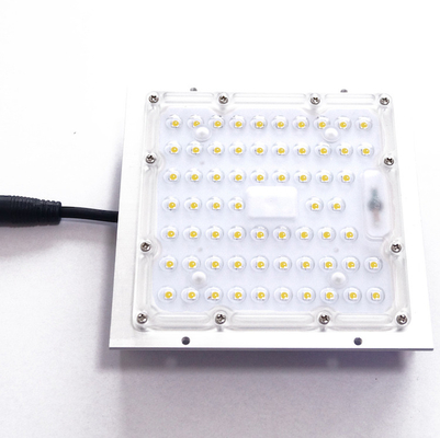 購入 正方形はSMD3030 LEDの街路照明のキット50w 150lm/Wのシリコーンのガスケットを形づける オンライン製造