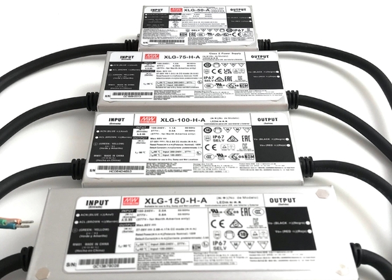 購入 Meanwellの屋外の不変の力の街灯LEDの運転者IP67 XLGシリーズ50W - 240W オンライン製造