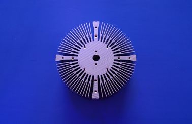36W は街灯モジュール導かれたランプのための光学 PMMA LED レンズの配列を導きました