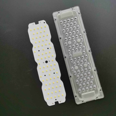 HPSランプの交換のための反射器 LEDストリートライトレンズ部品
