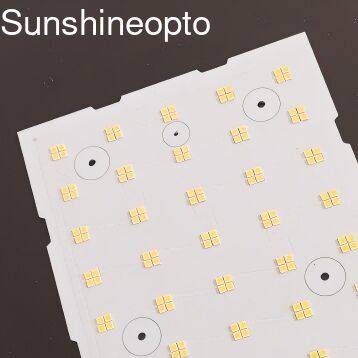 LED街路灯モジュール用 150W SMD 3030 LED PCB基板 91%透過率光学アレイレンズ
