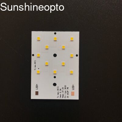 厚さ1.5mm、サイズ50x70mmのカスタム7W SMD 3030 LED PCBボード