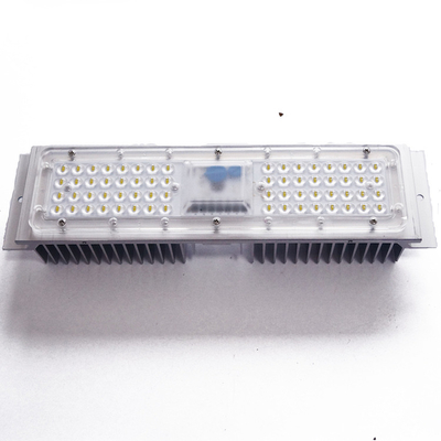 AC220Vは脱熱器が付いている街灯の部品SMD3030の光学PCを導いた