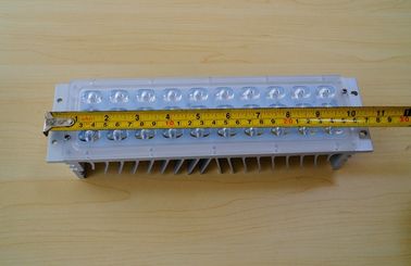 30W 反射器 Lentes の導かれた街路照明のための光学導かれたレンズの配列 30W